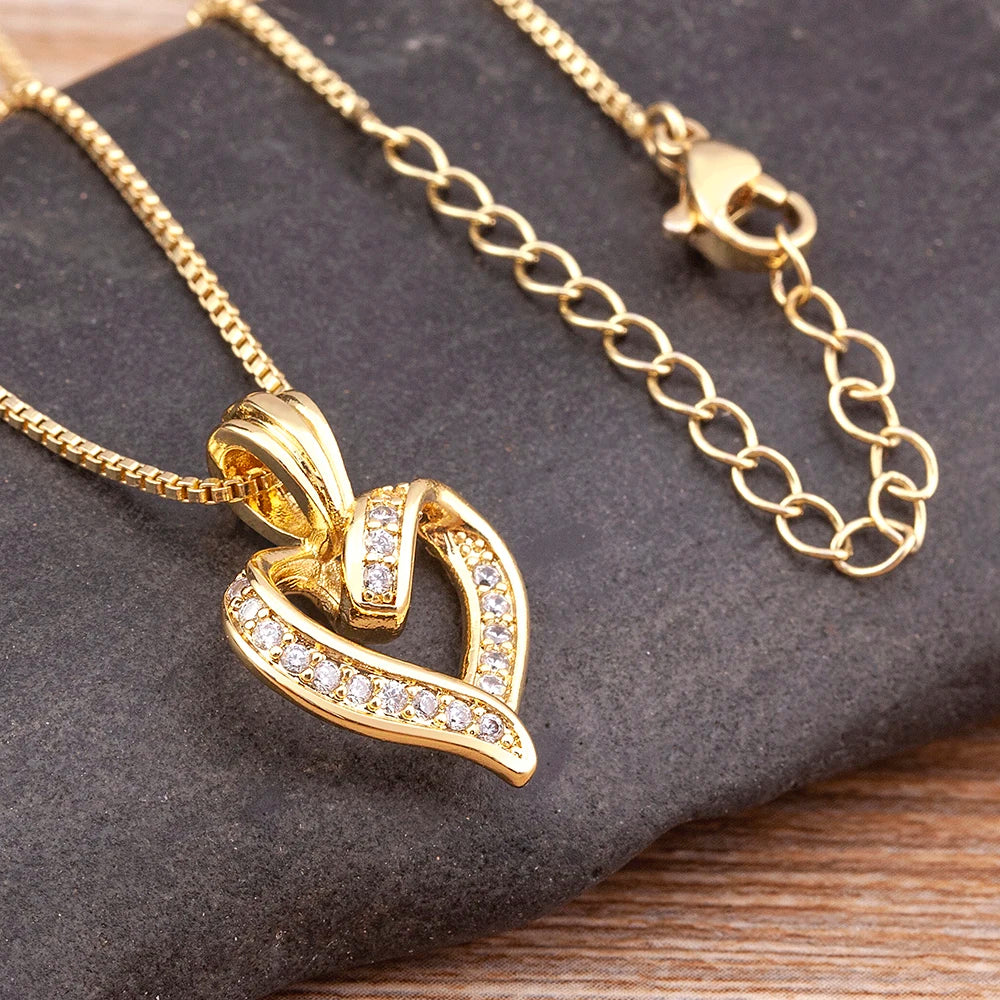 Fashion Creative Spiral Design Heart Pendant Necklace for Women Lovers Clavicle Chain Chocker Female Cute Zircon Jewelry