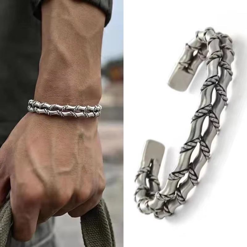 Retro Punk Koi Fish Engraved Pattern Bracelet Suitable for Men and Women Good Luck Trendy Open Bracelet Jewelry Gift