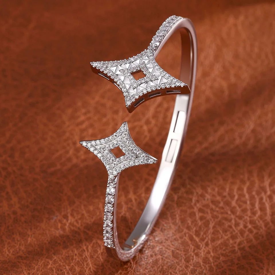 Luxury Geometry Gold Color Cuff Bangles for Women Fashion Cubic Zirconia Bracelets INS Party Everyday Jewlery.