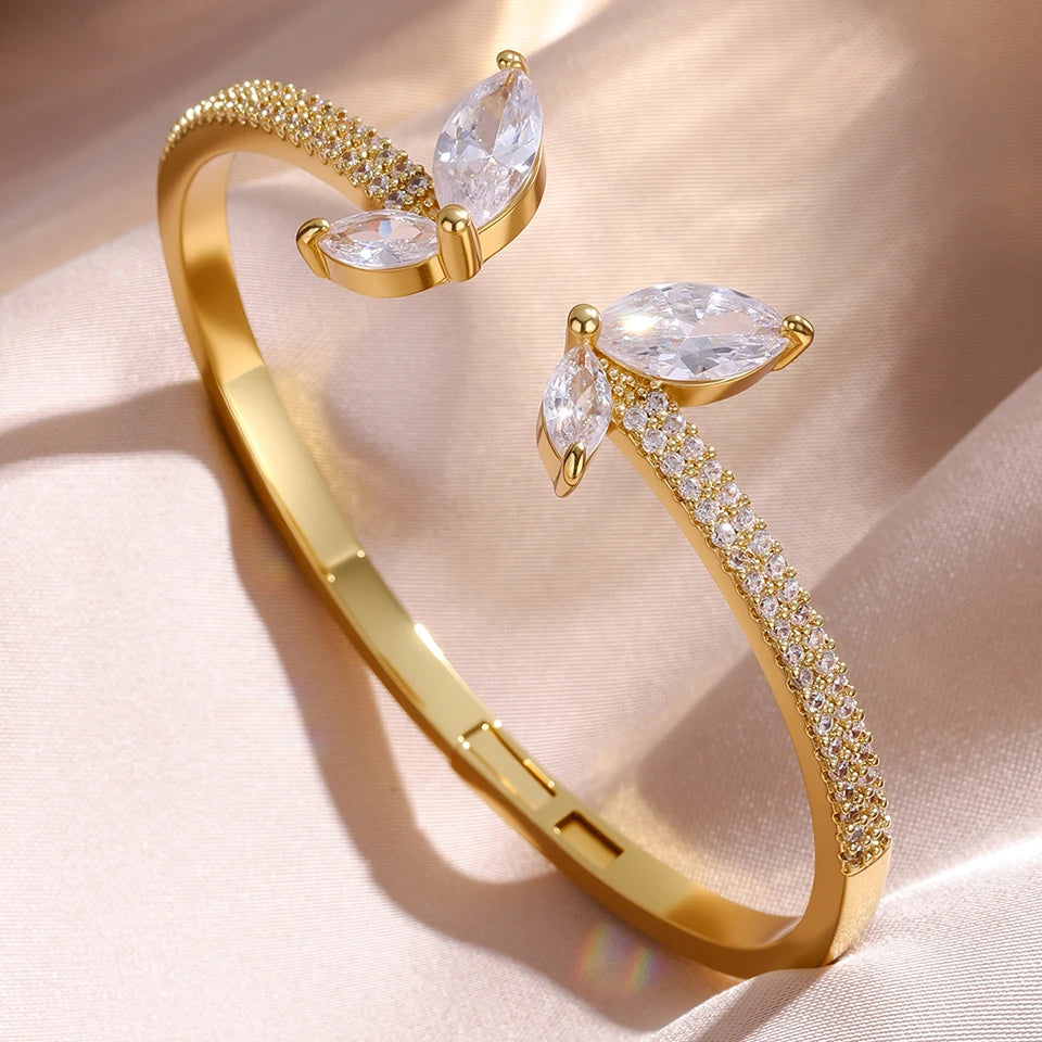 Luxury Geometry Gold Color Cuff Bangles for Women Fashion Cubic Zirconia Bracelets INS Party Everyday Jewlery.