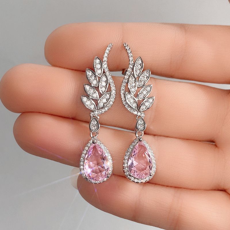 564159151