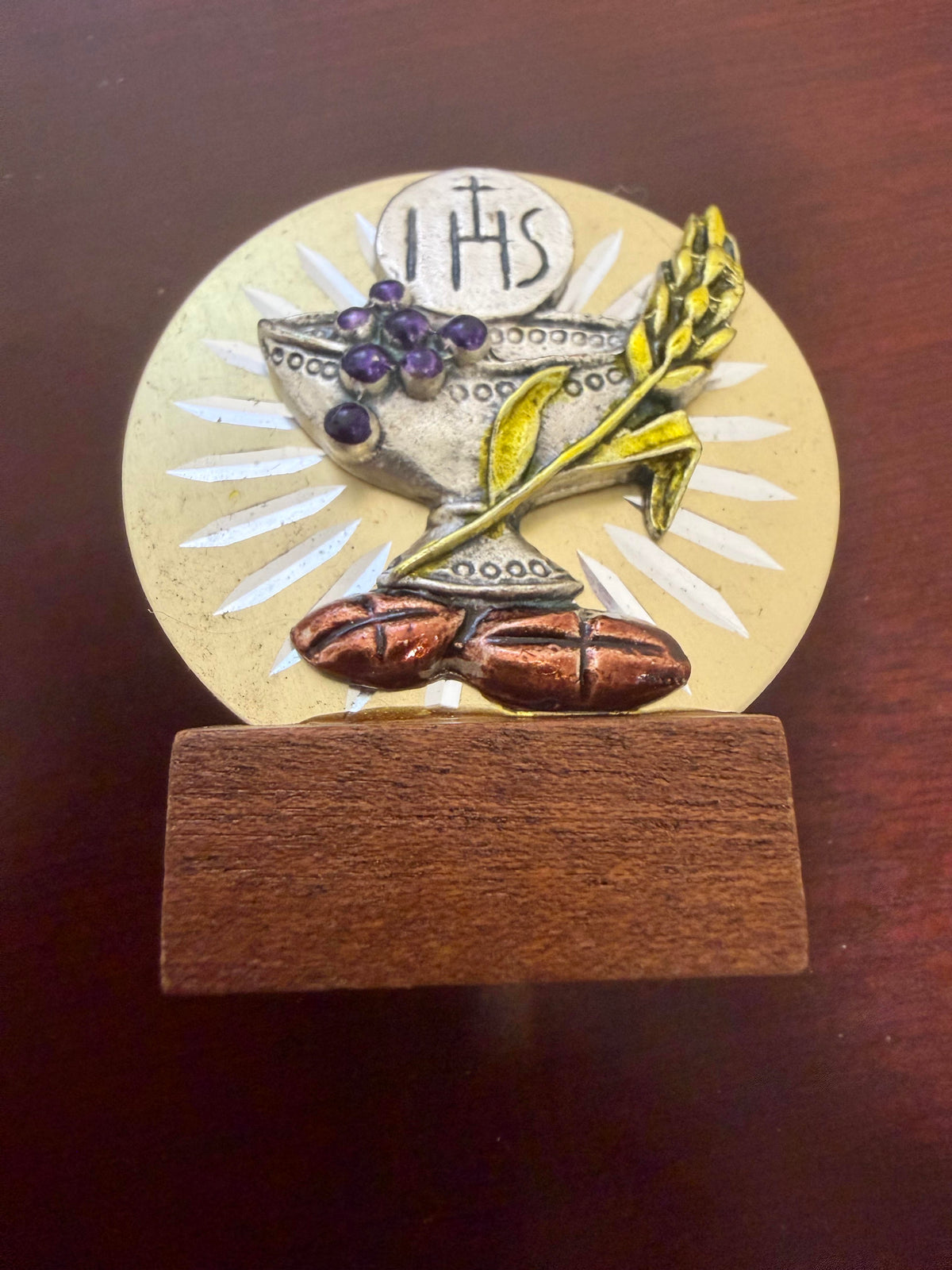 IHS Holy Communion Ornament – Eucharistic Chalice, Grapes & Wheat Christian Religious Gift